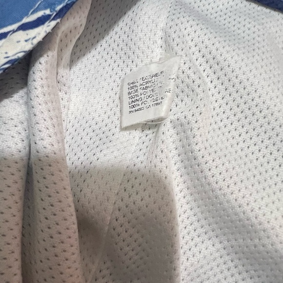 Gap Men's Size Large Swim Trunks Blue Tropical Design Mesh Lining Inner Lining - Picture 7 of 8